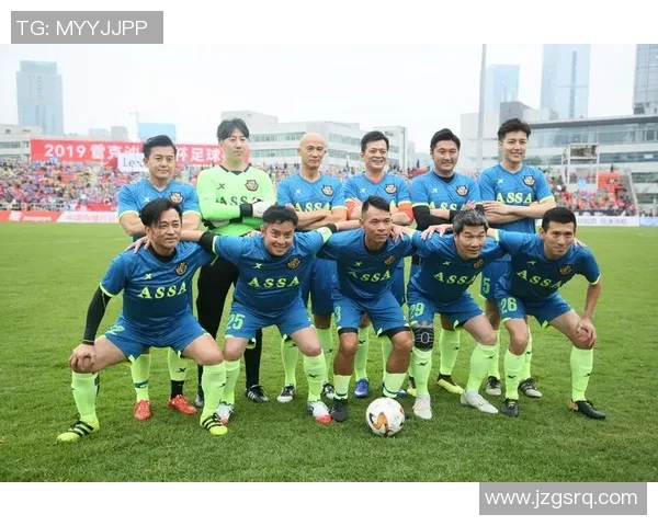 中国老足球明星区的传奇岁月与新一代球员的传承之路